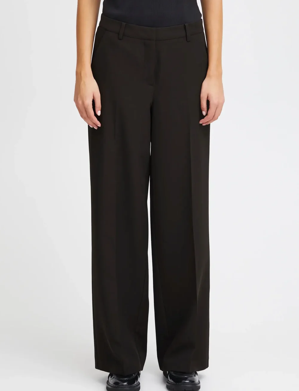 ICHI - IHLEXI WIDE PA - kostymbyxor - black - 4