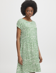 ICHI - IHLISA DR19 - summer dresses - greenbriar ikat print - 3