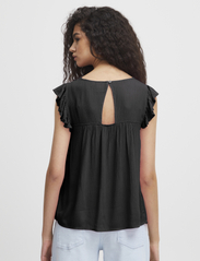 ICHI - IHMARRAKECH SO TO6 - short-sleeved blouses - black - 4