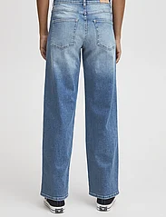 ICHI - IHTWIGGY STRAIGHT - straight jeans - medium blue - 3