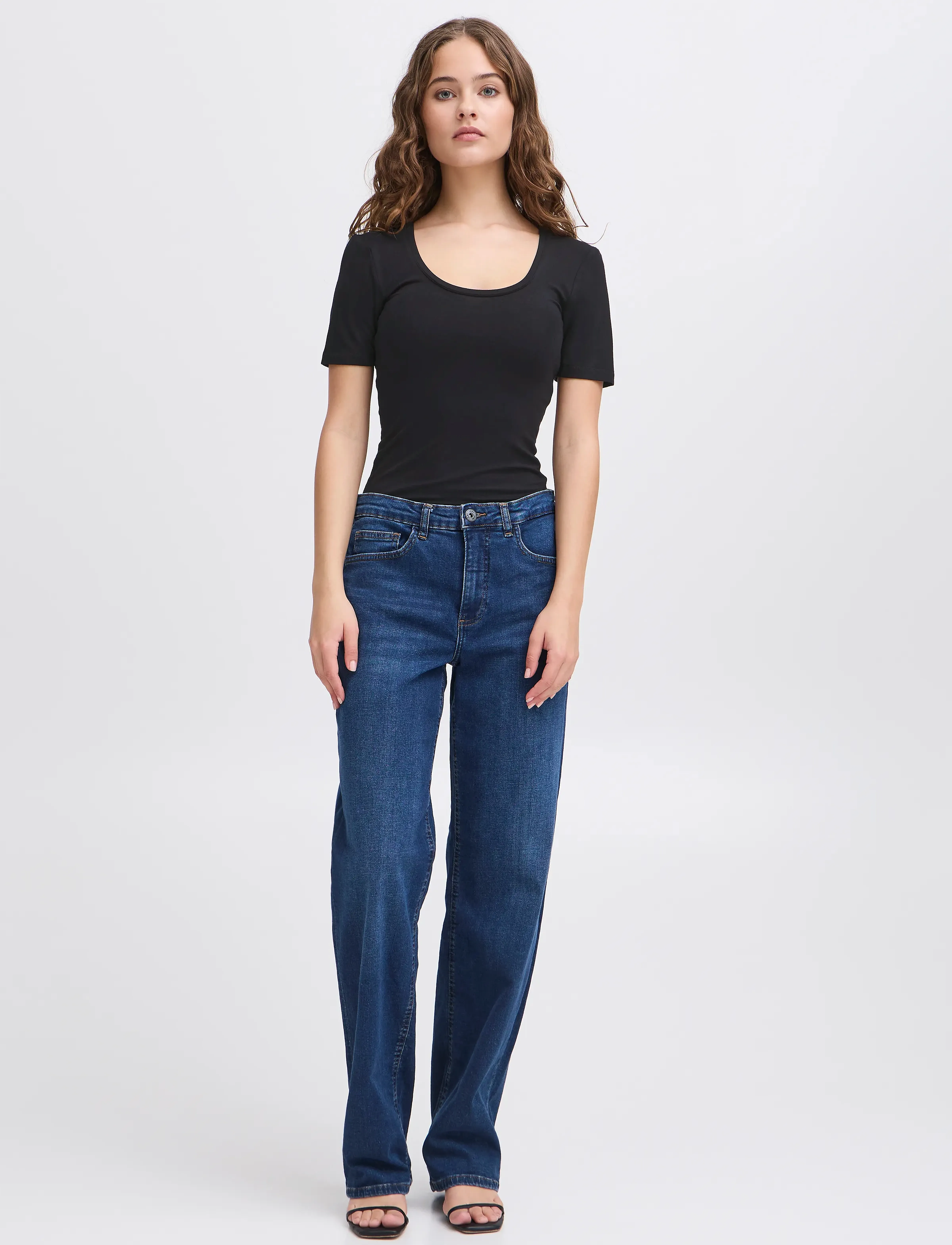 ICHI Ihzola Plain Ss, M, T-shirts & Oberteile, Schwarz - Short-sleeved, Frauen