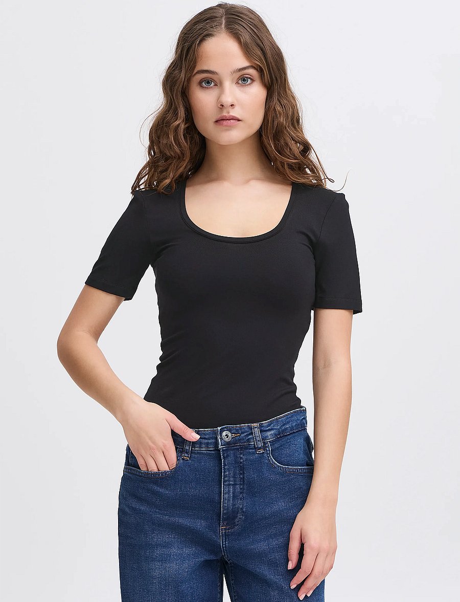 ICHI - IHZOLA PLAIN SS - t-shirts - black - 4