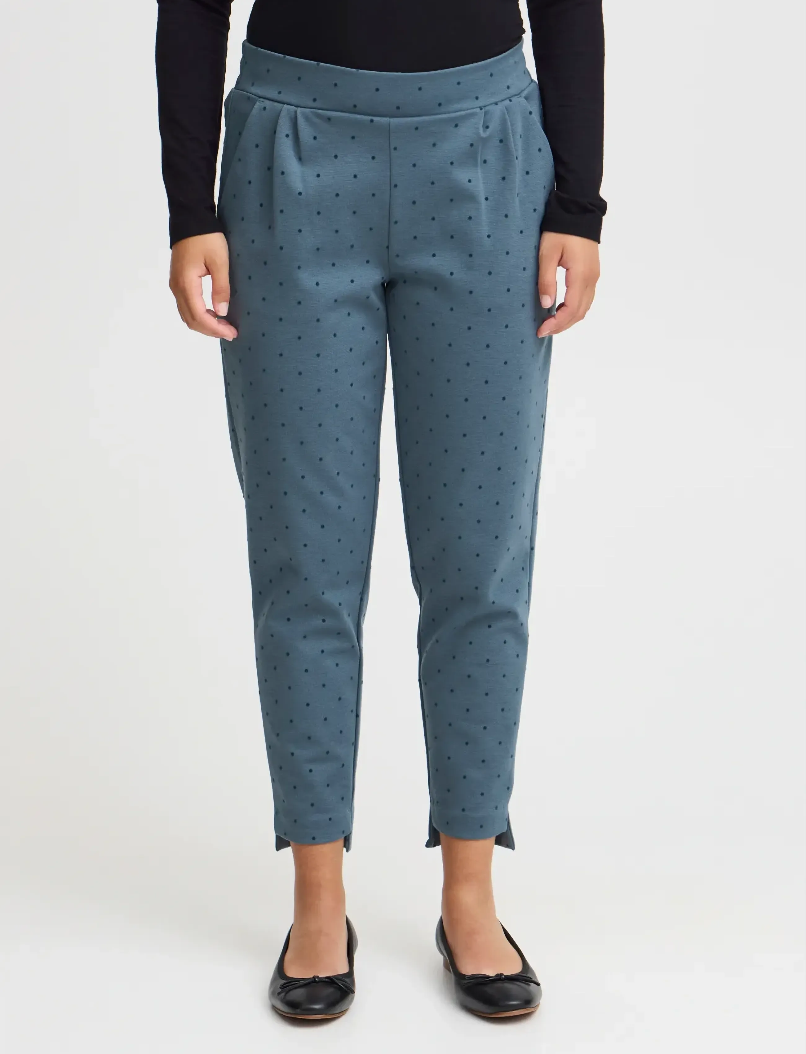 ICHI - IHKATE PRINT PA25 - joggers copy - blue mirage flock dot - 4