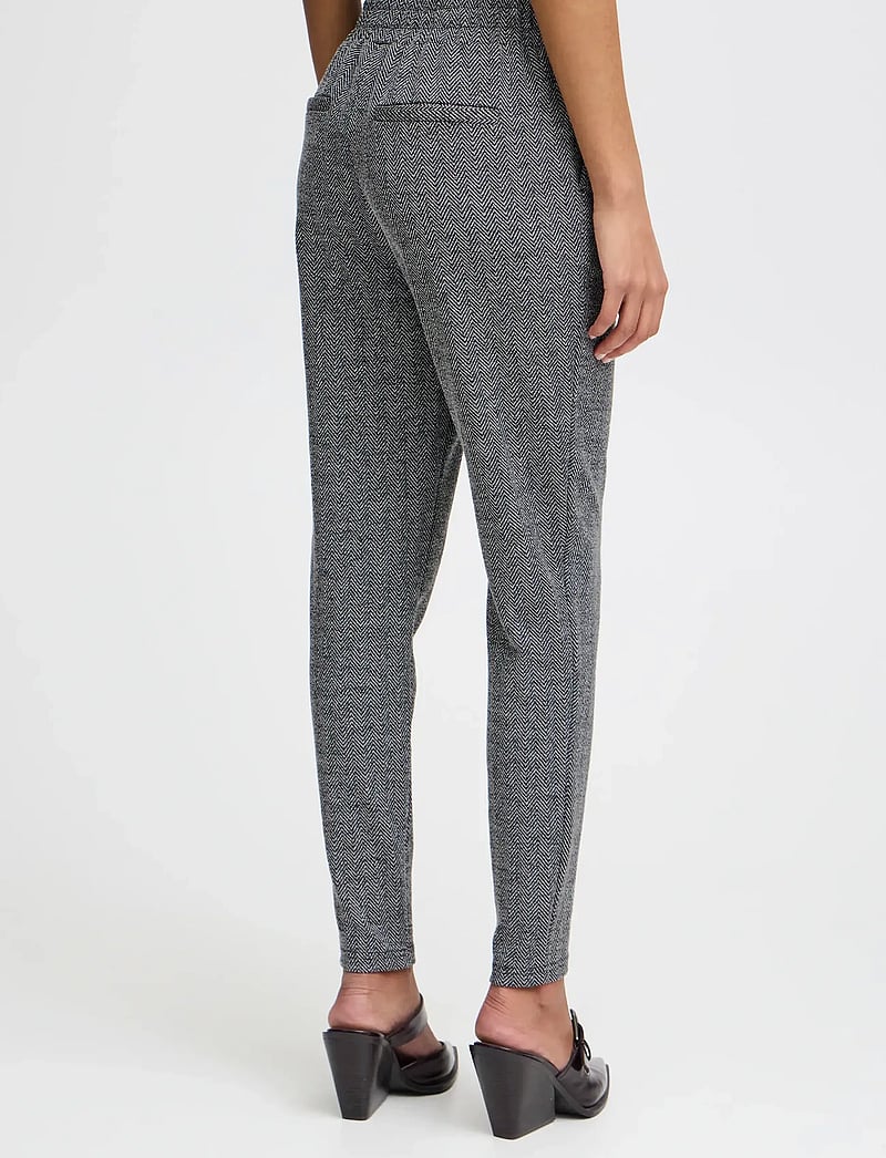 ICHI - IHKATE JACQUARD PA8 - pidulikud püksid - black/white herringbone - 3