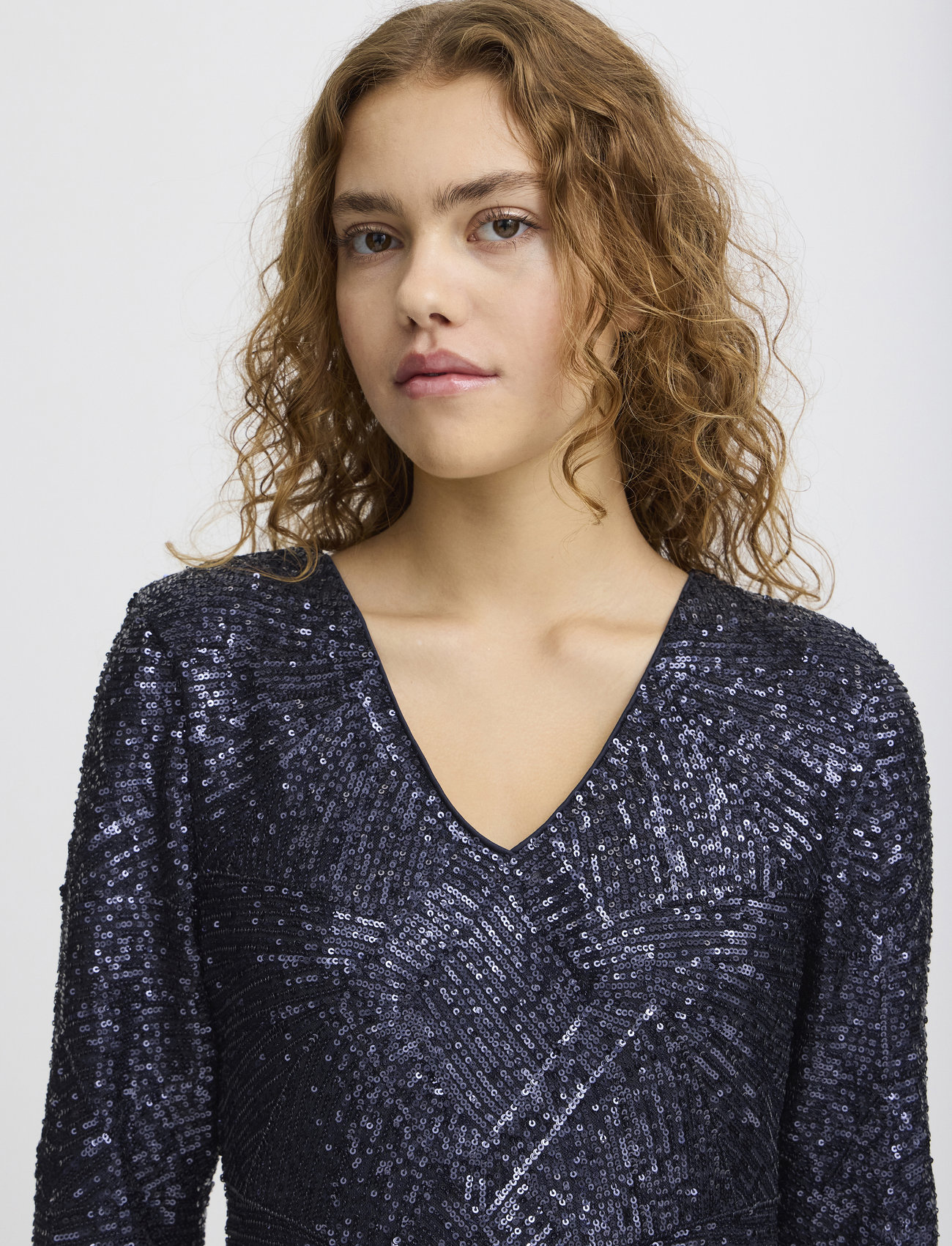 ICHI - IHFAUCA DR - sequin dresses - maritime blue - 5
