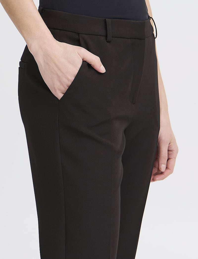 ICHI - IHLEXI CAPRI PA - caprihose - black - 5