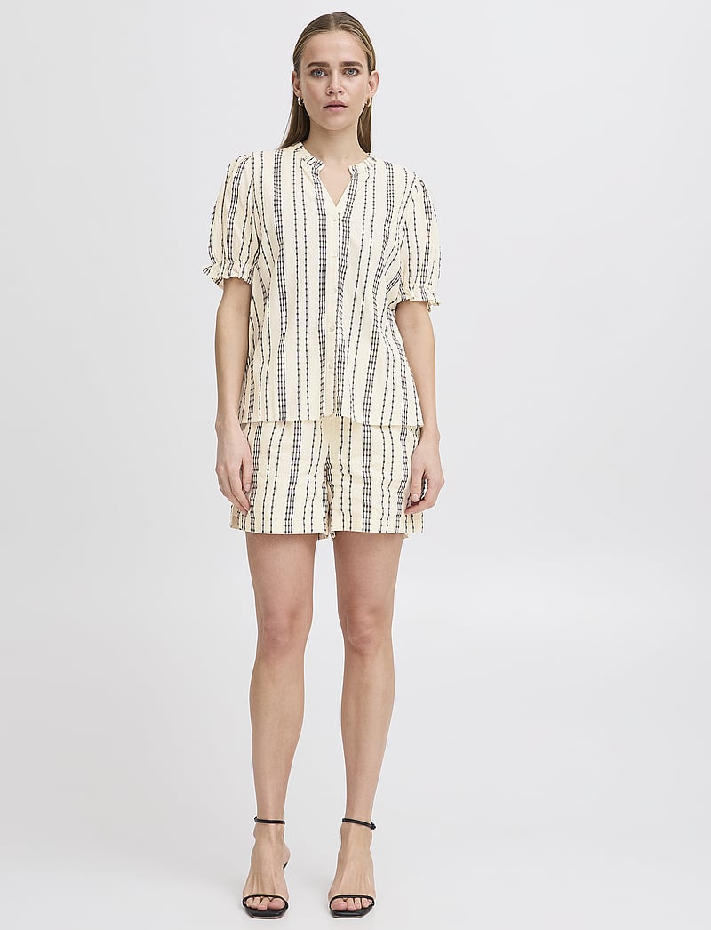 ICHI - IHJOSINE SH2 - lühikeste varrukatega särgid - birch w. black jacquard stripe - 0