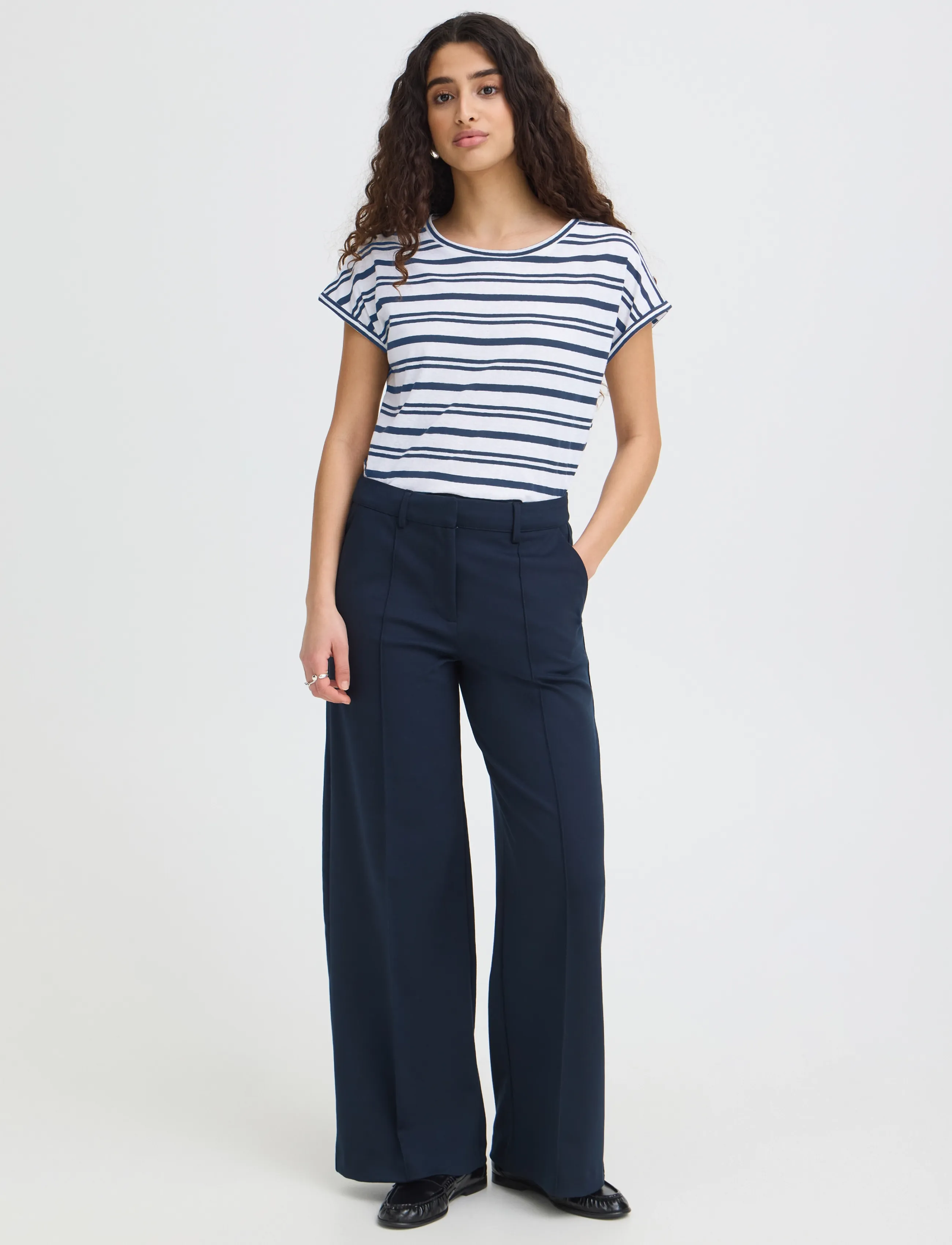 ICHI IHYULIETTA SS11 - T-shirts & Tops - TOTAL ECLIPSE / navy
