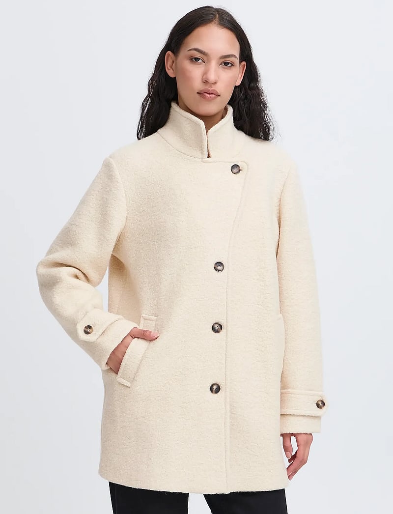 ICHI - IHSTIPA JA8 - wool coats - almond milk - 3