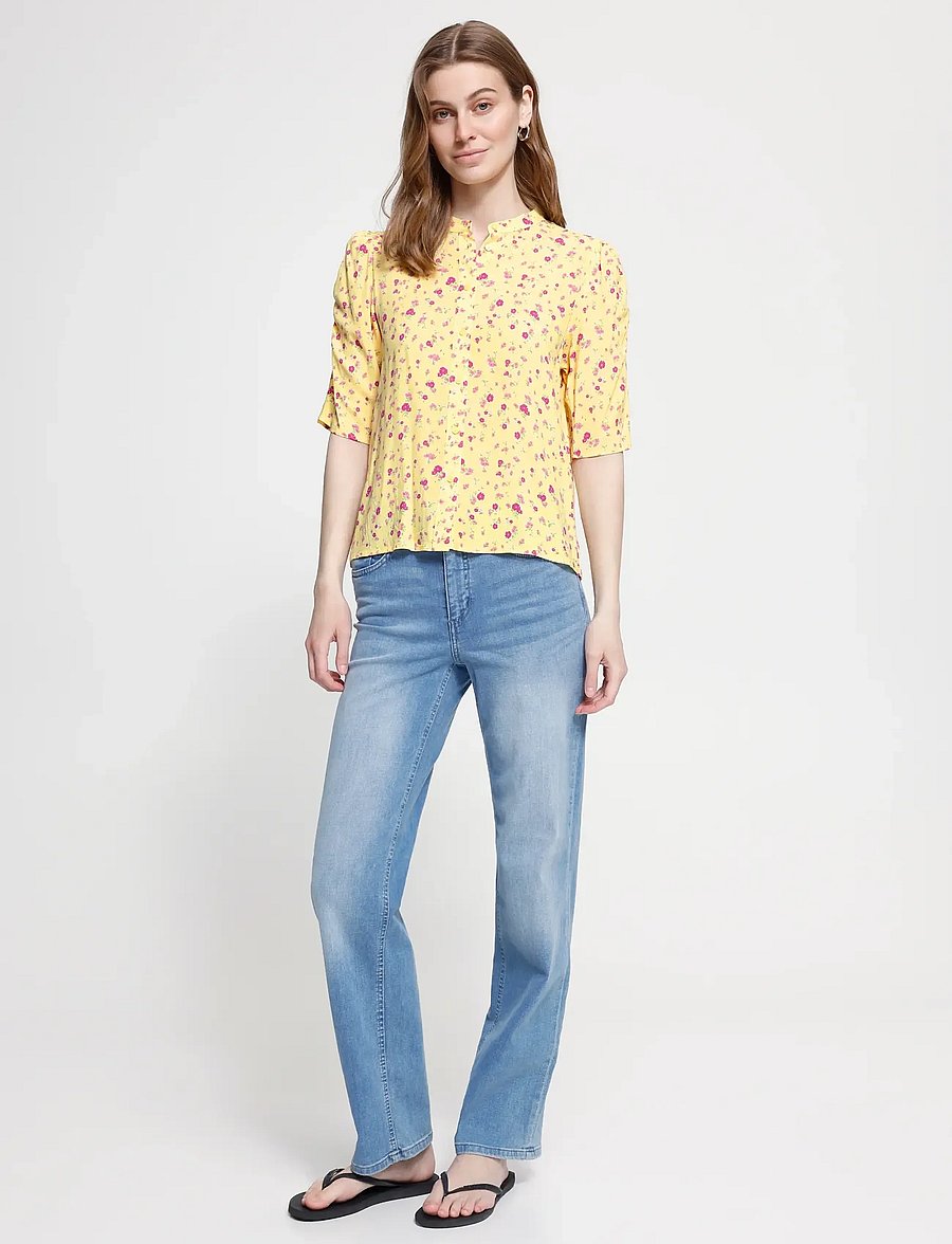 ICHI - IHVERA SH23 - short-sleeved blouses - mellow yellow flower - 5