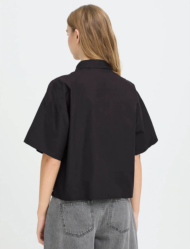 ICHI - IHLISARI SH - lühikeste varrukatega särgid - black - 4