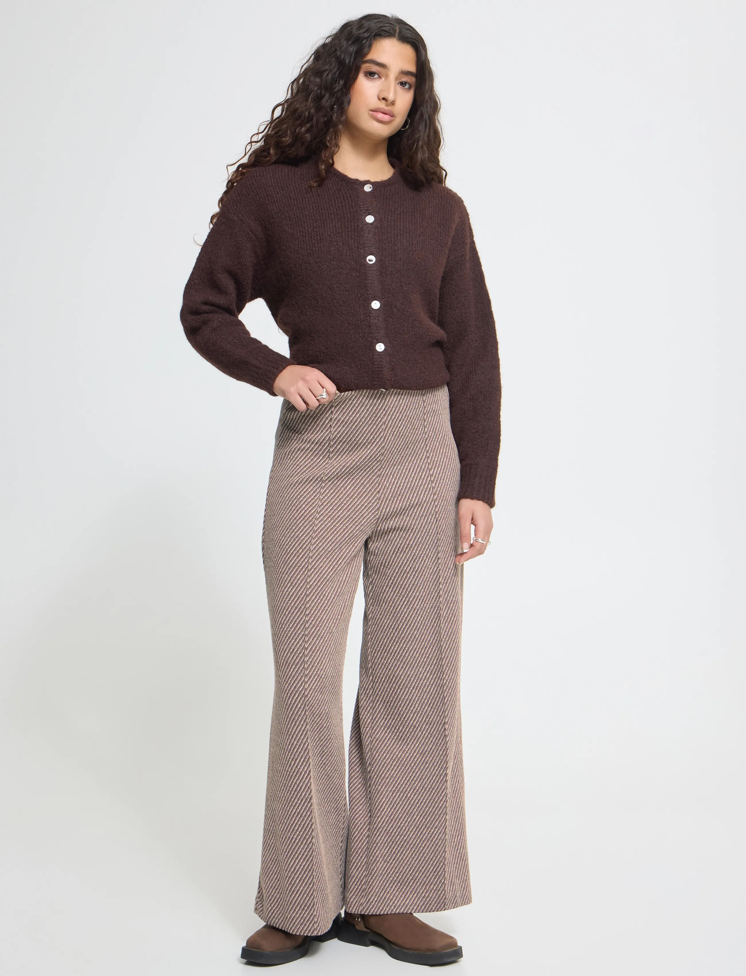 ICHI - IHKATE TWILLISH WIDE PA - wide leg trousers - java/almond milk - 3