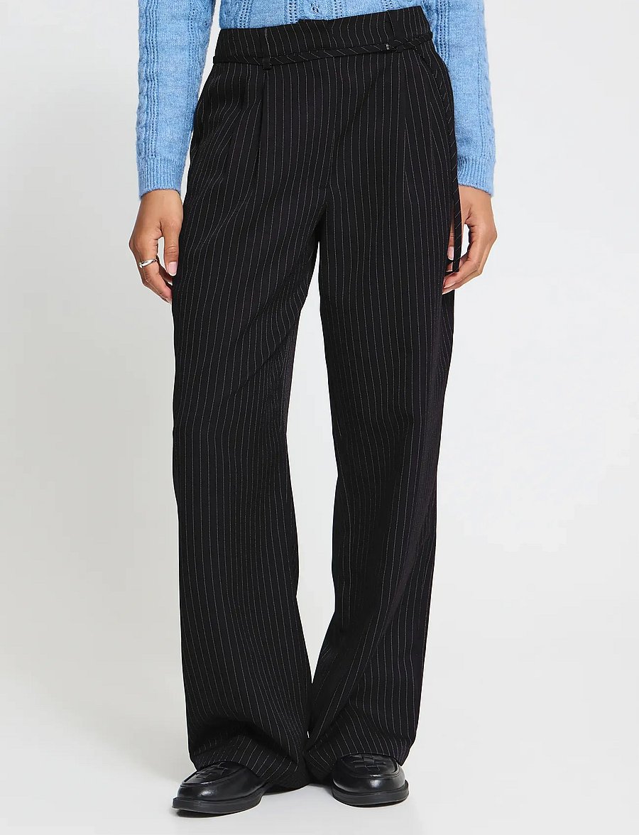 ICHI - IHILYANA PA - hosen mit weitem bein - black / birch pinstripe - 5