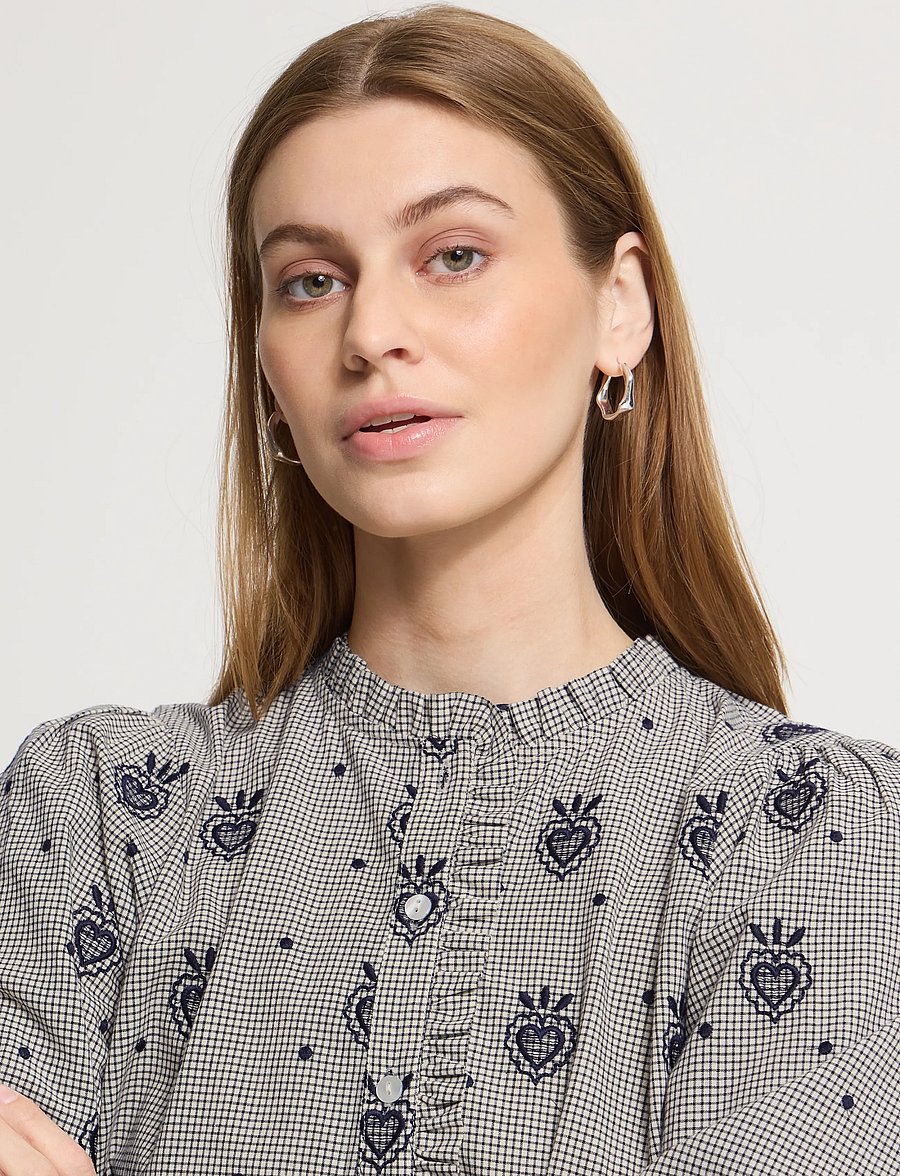 ICHI - IHELOZA SH - long-sleeved shirts - birch/dark blue check w. emb - 4