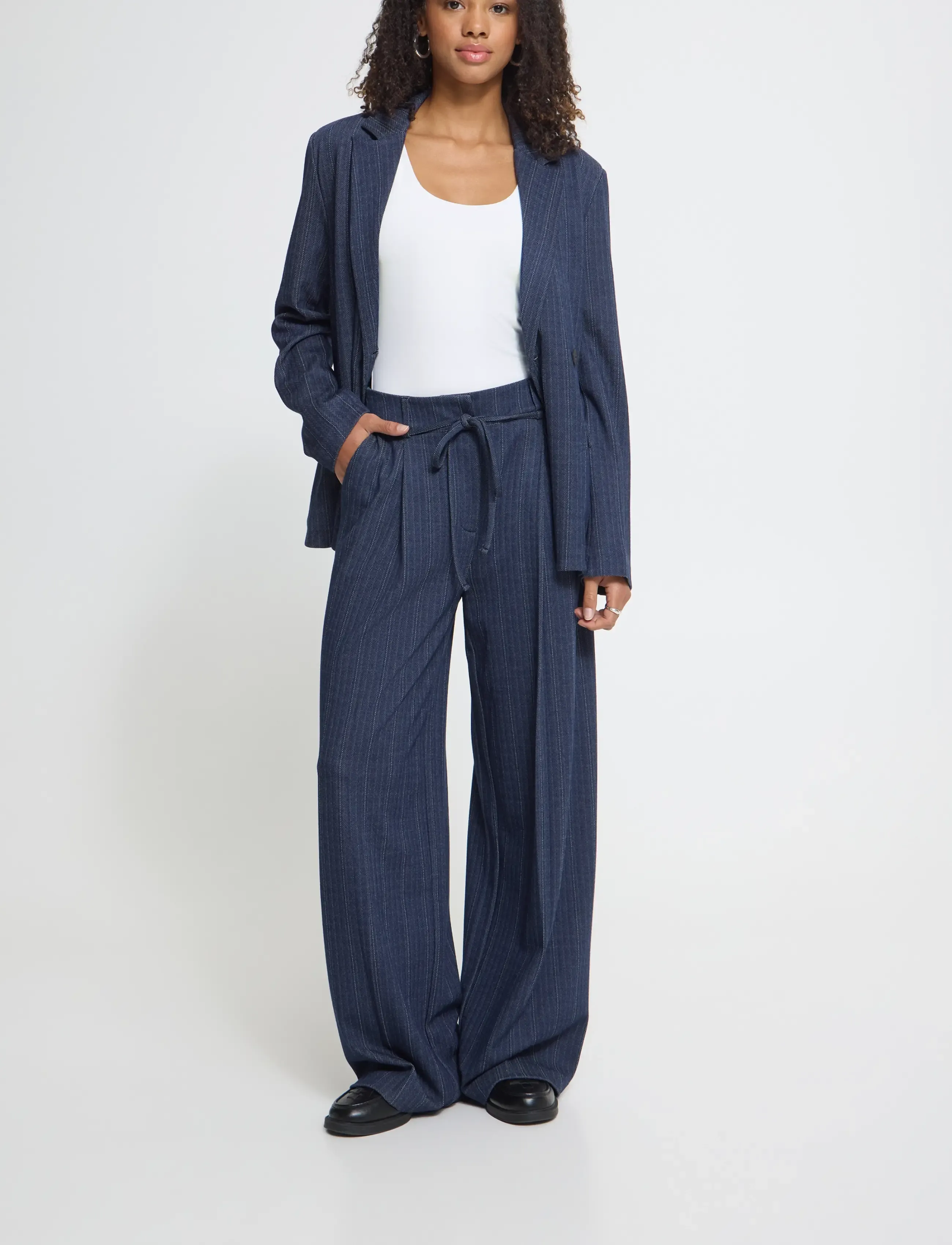 ICHI IHKATE PINELLE WIDE PA - Laia säärega püksid - DARK BLUE JACQUARD STRIPE / navy