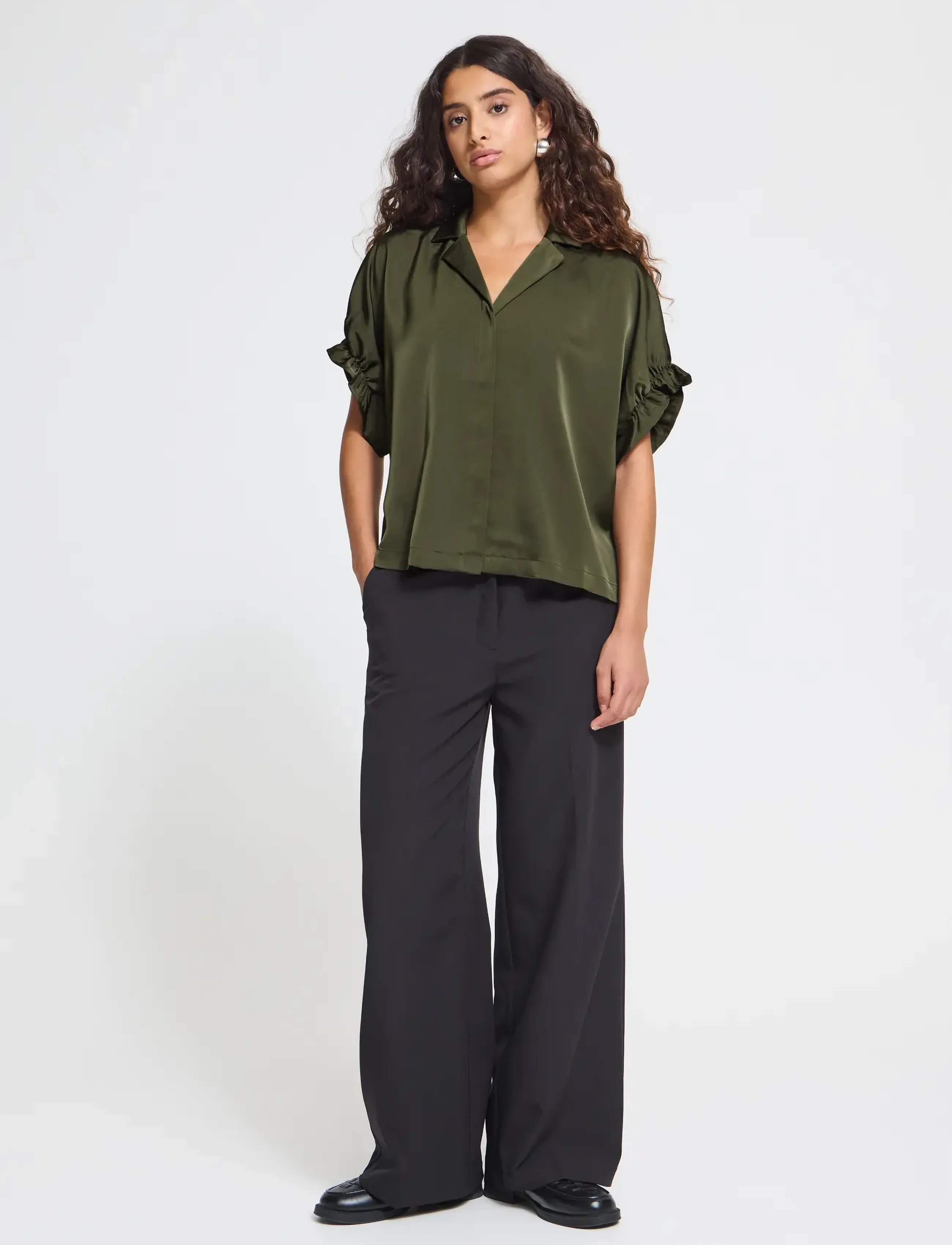ICHI IHLETTA THIN SH2 - Hemden - FOREST NIGHT / green