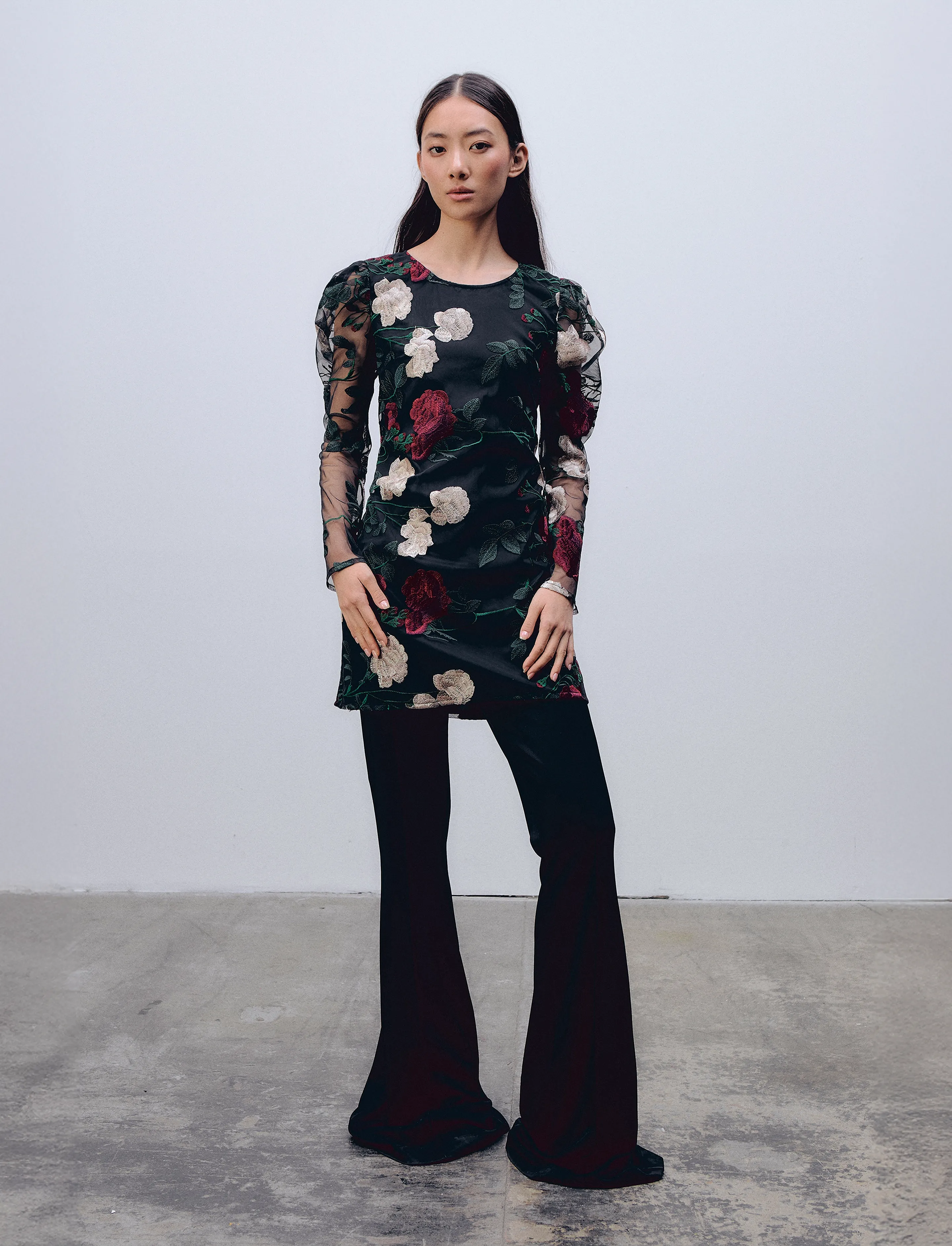 Ida Sjöstedt KAIA DRESS - Modern femininity - BLACK FLORAL / black
