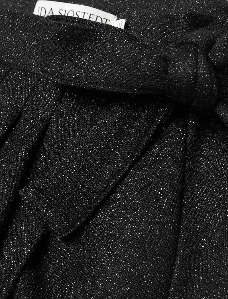 Ida Sjöstedt - CHELSIE KNIT SKIRT - wickelröcke - black knit shimmer - 3