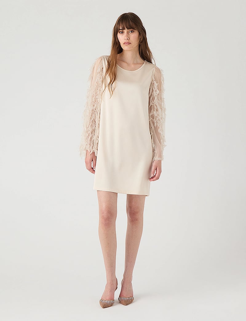 Ida Sjöstedt - 365 LARISSA DRESS - festkjoler - light beige - 0