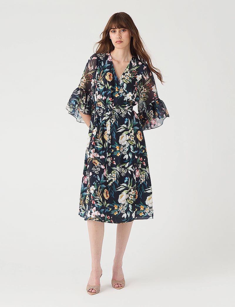 Ida Sjöstedt - 356 PEARL DRESS - sommerkjoler - dark floral - 0