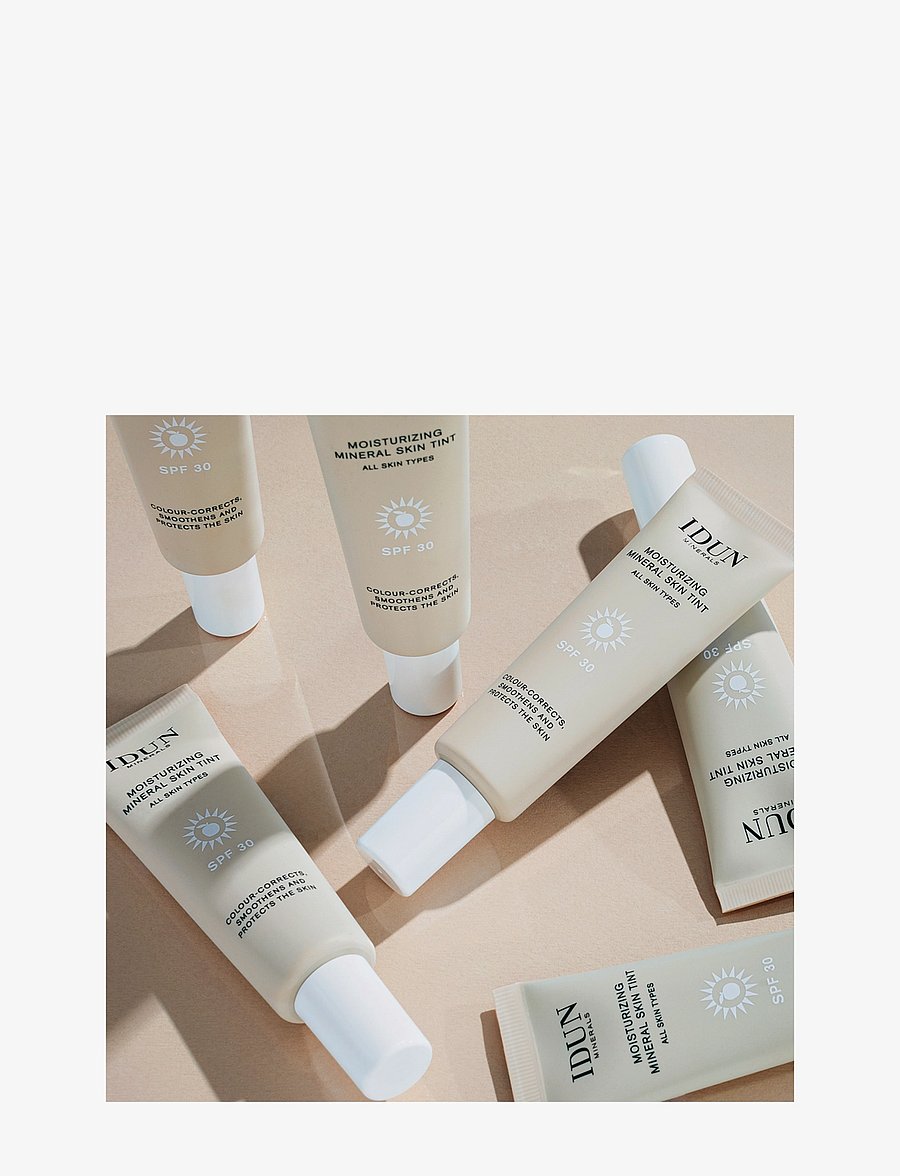 IDUN Minerals - Moisturizing Mineral Skin Tint SPF 30 Djurgården Light Neutral - makeup - djurgÅrden light neutral - 3