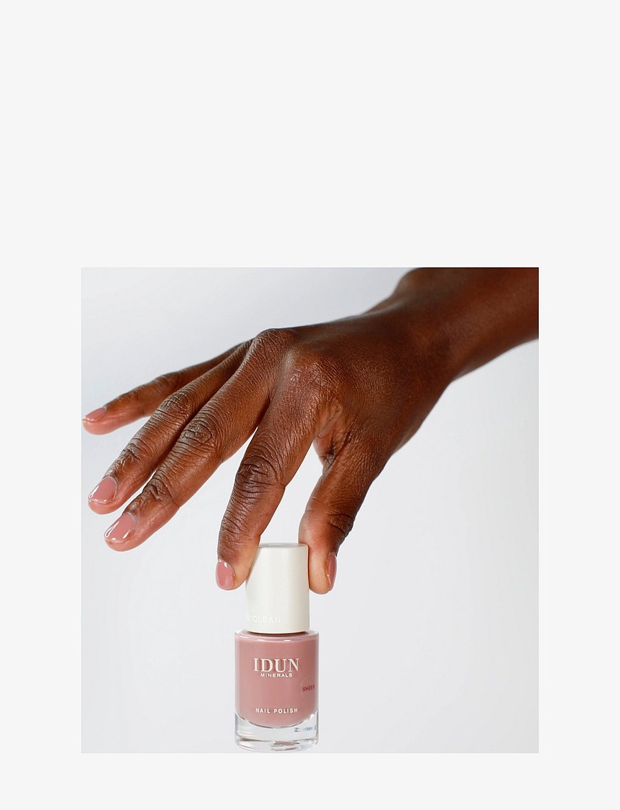 IDUN Minerals - Nail Polish Rökkvarts - makeup - rÖkkvarts - 4