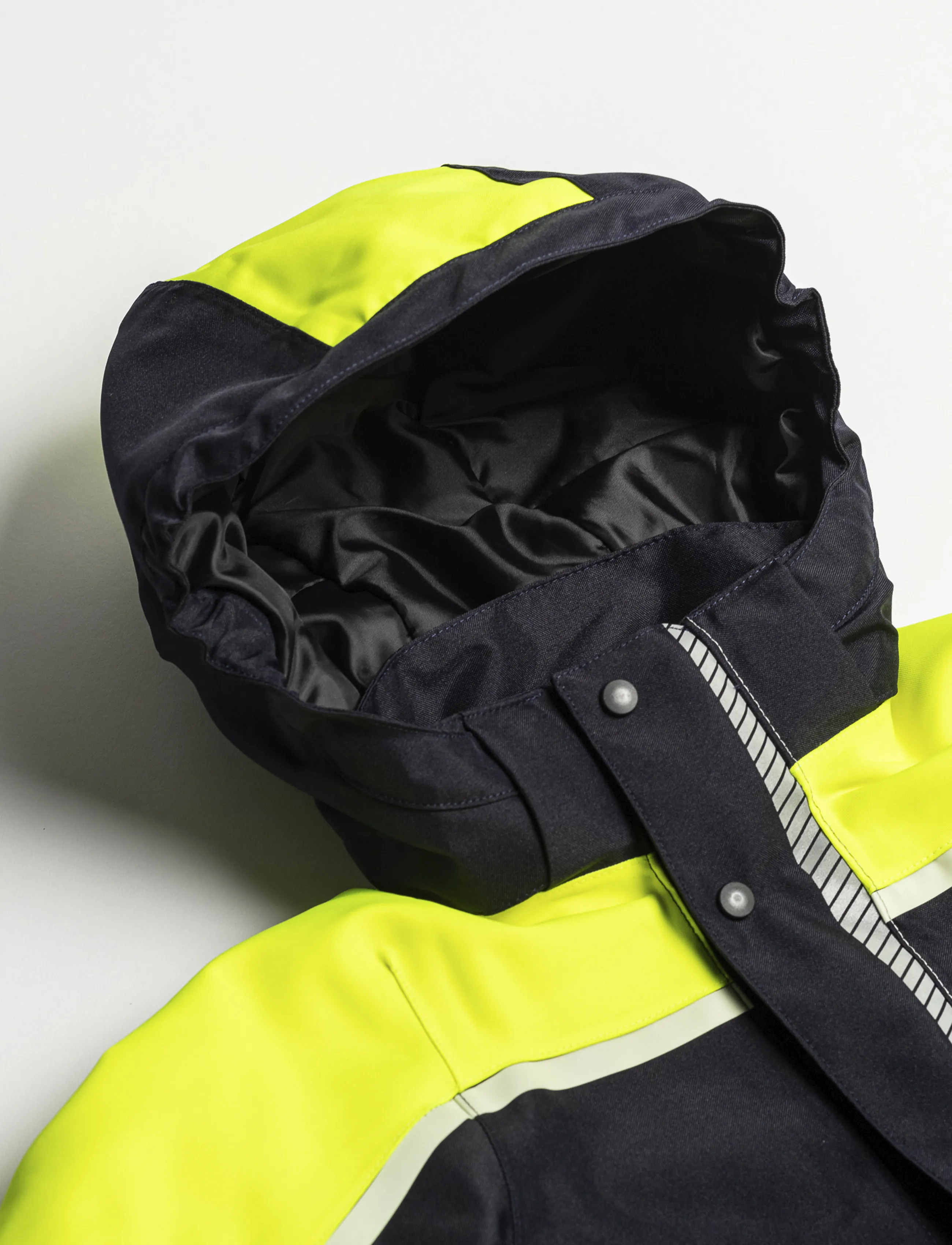 Ildhu - Norly padded winter jacket with reflective details - navy/yellow - 5