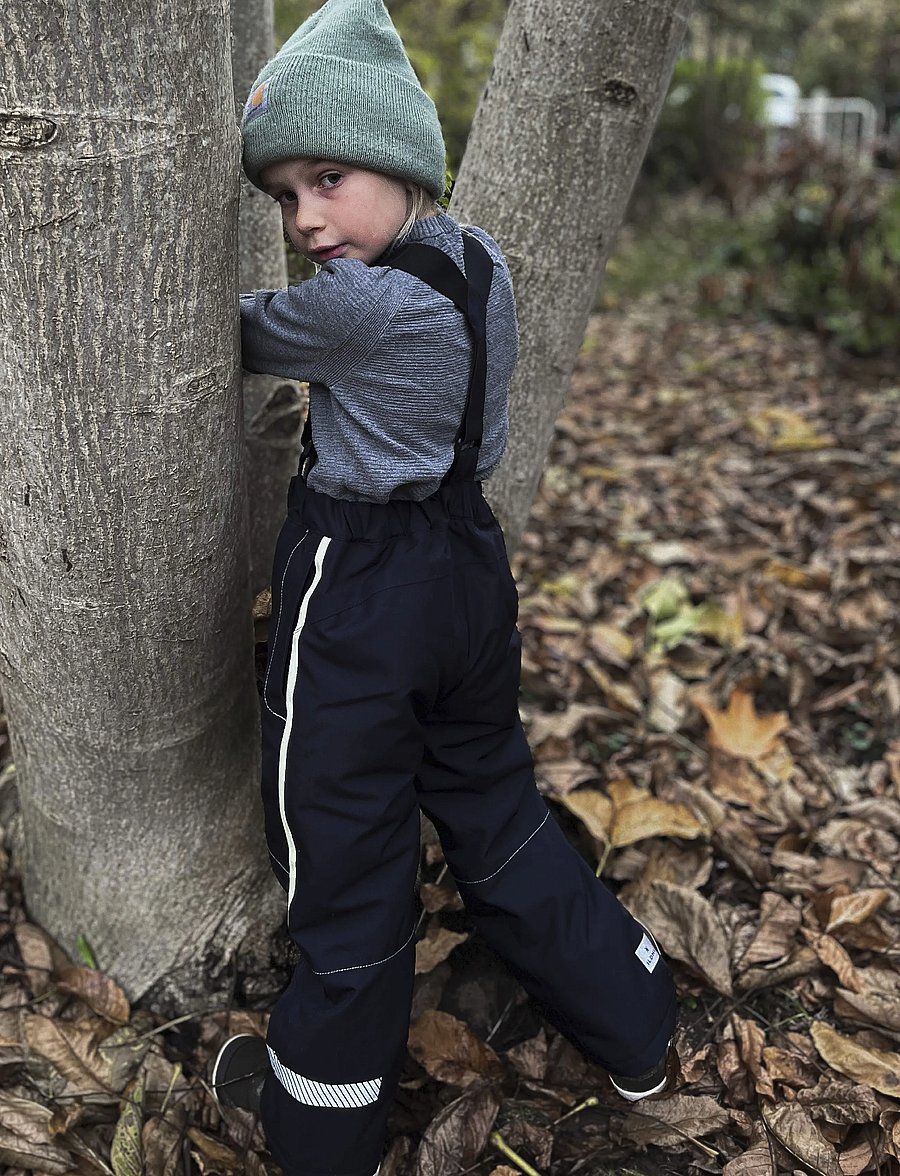 Ildhu - Norly padded winter pants with reflective details - navy - 3