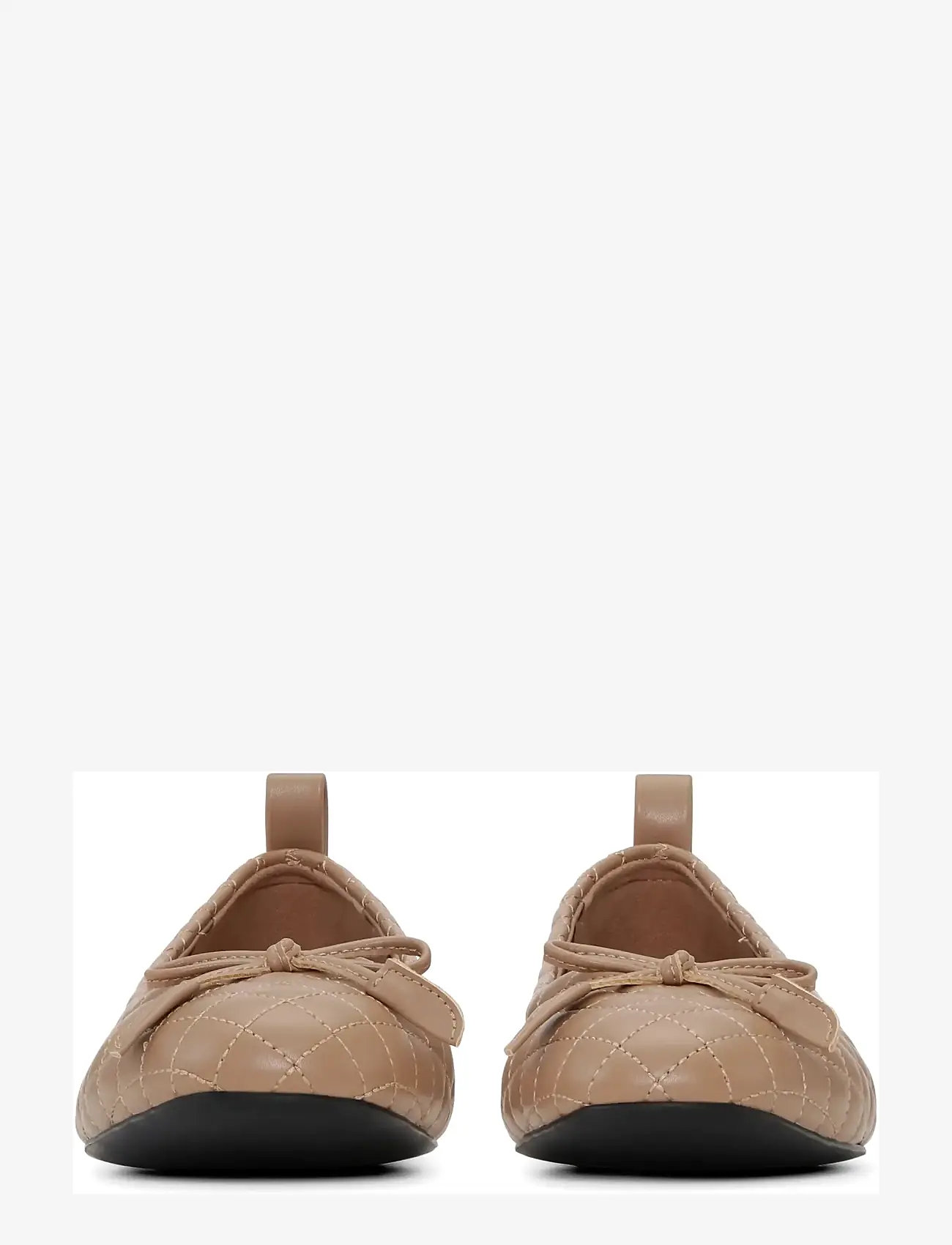 Ilse Jacobsen - ALTURA01 - special occasions - clay black - 5