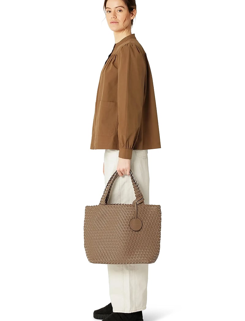 Ilse Jacobsen - BAG08 - shoppers - mocca metallic mocca - 0