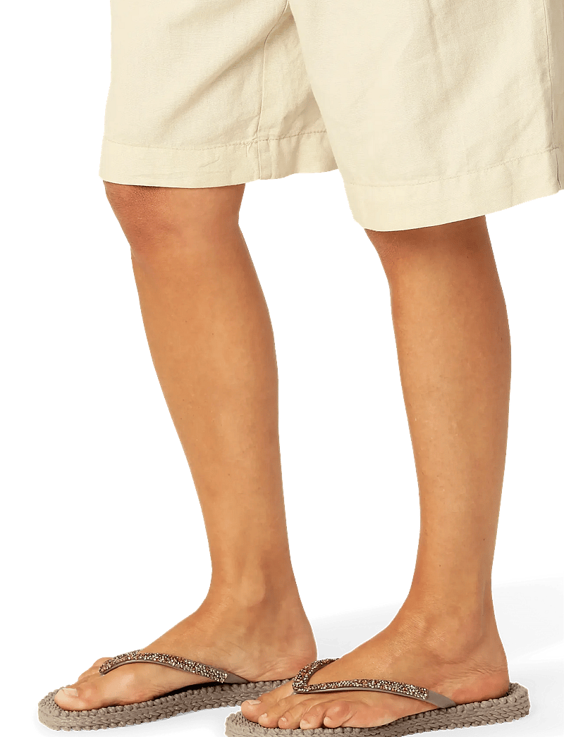 Ilse Jacobsen - Flip Flops with Rhinestones - plätud - atmosphere - 0