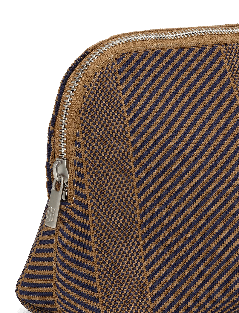 Ilse Jacobsen - KNITTY02 - kosmetiktaschen - dark indigo buckthorn brown - 4