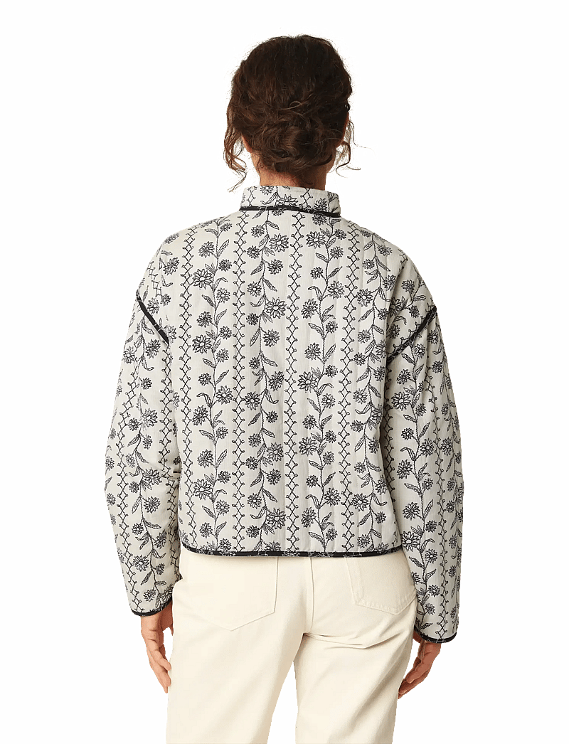 Ilse Jacobsen - OTTOMAQUILT01P - quiltede jakker - white wildflower - 4