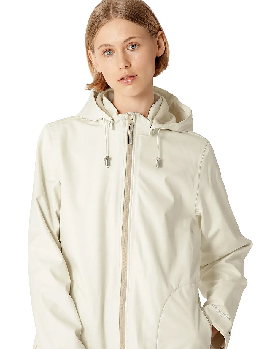 Ilse Jacobsen - RAIN135B - regnjackor - white sugar sand - 5