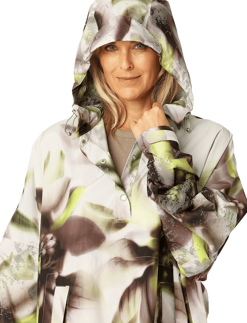 Ilse Jacobsen - RAIN222SPRP - regnyfirhafnir - light photoristic flower - 5