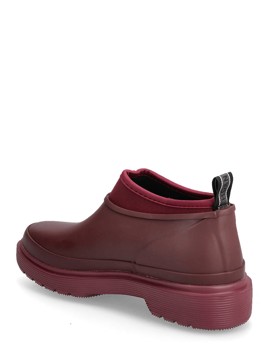 Ilse Jacobsen - RUBAIR02 - alltags-style - maroon banner - 2