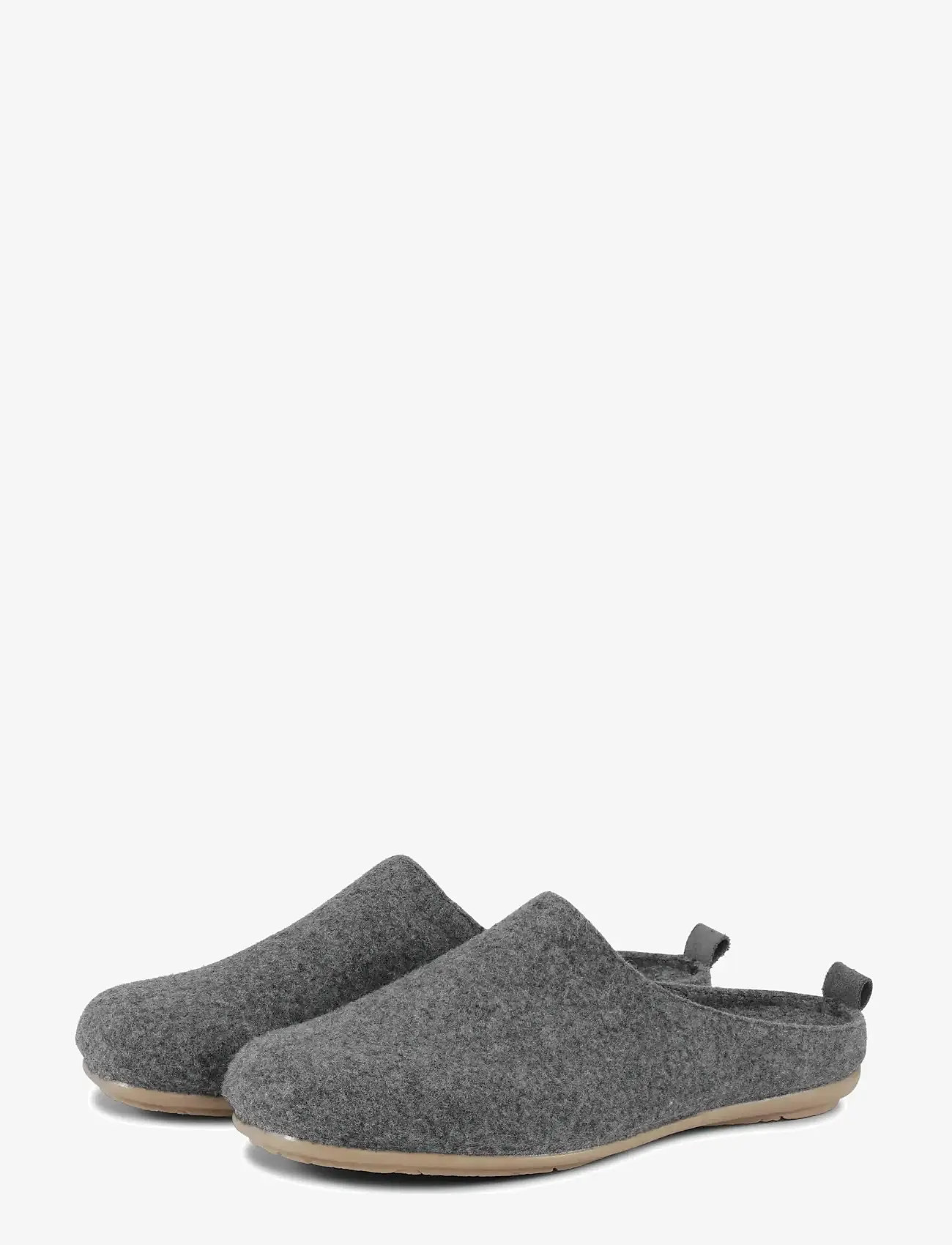 Ilse Jacobsen - SNIPPY02 - grey wheat - 1