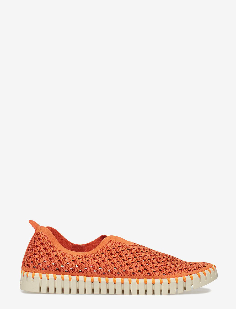 Ilse Jacobsen - TULIP3275 - slip-on sneaker - camelia - 1