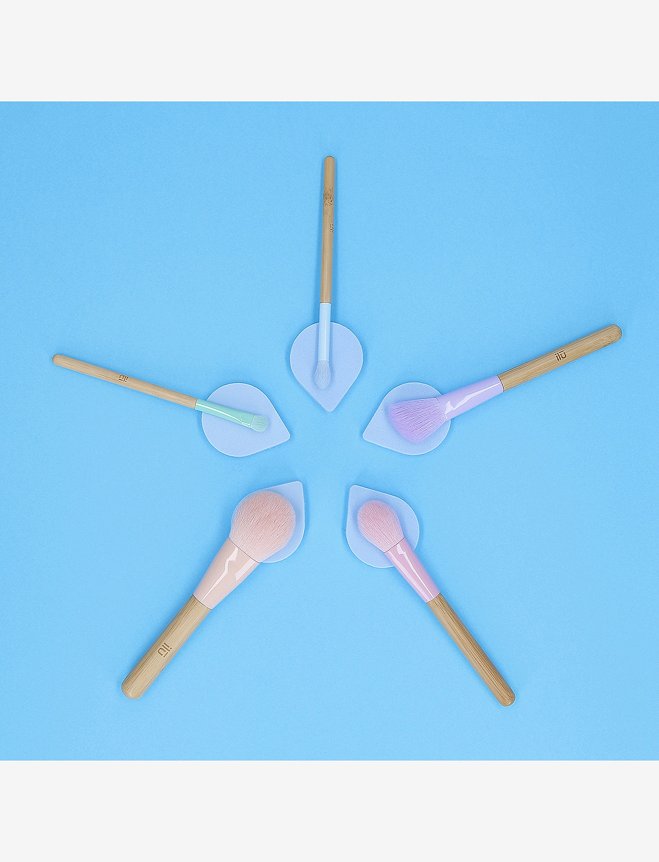 ILU - ILU BRUSH 5PCS+BAMBOO TUBE SET - makeup - no color - 5