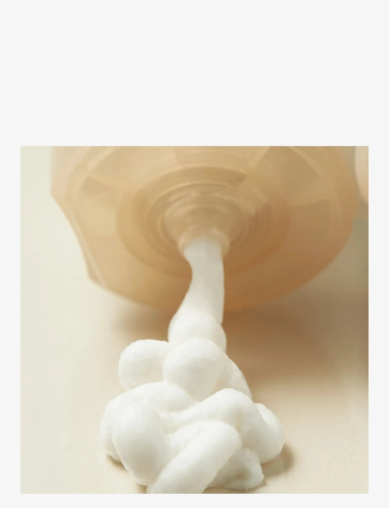 I'm From - Rice Whip Facial Cleanser 150ml - foaming cleanser - no color - 1