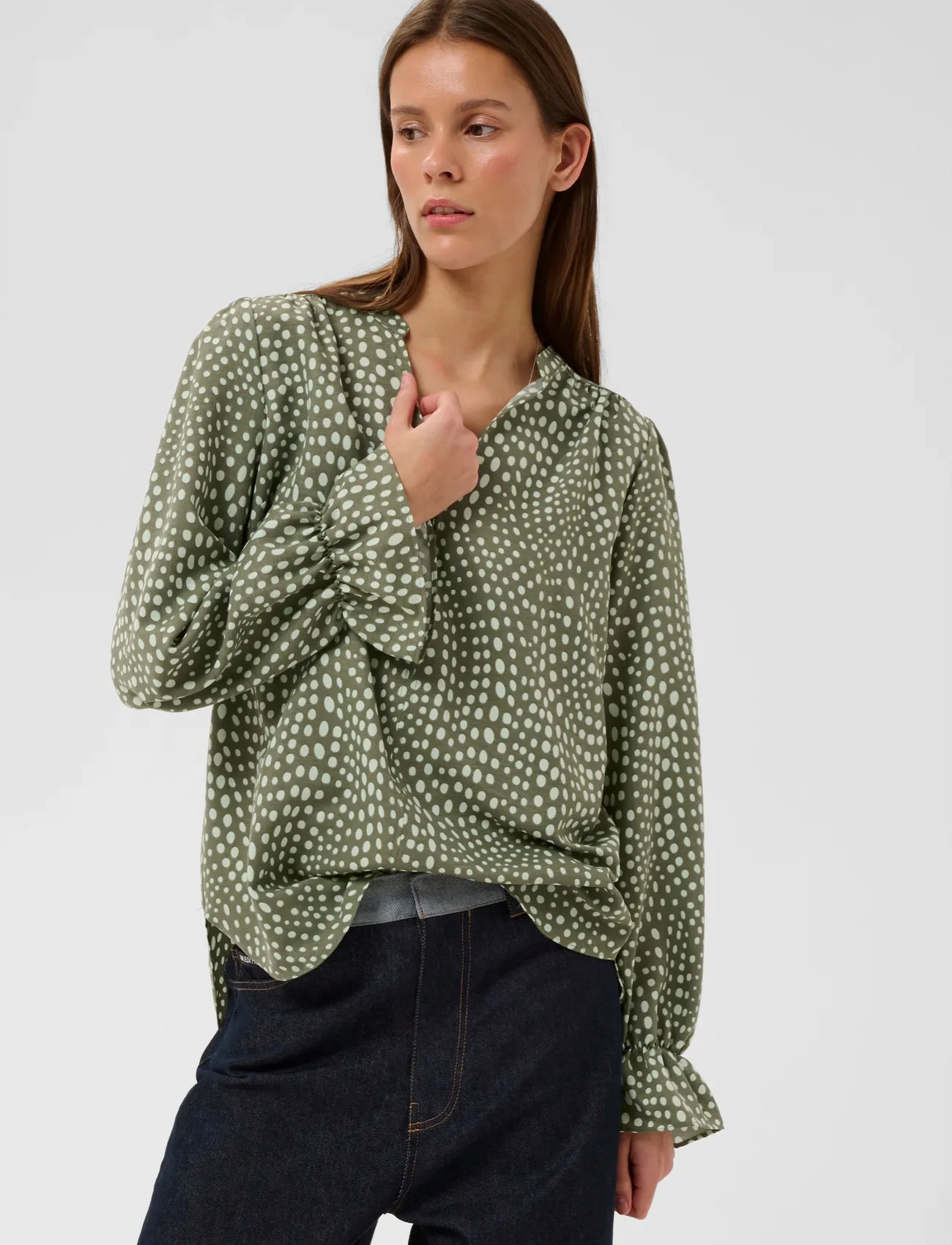 Khaki green