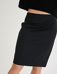 InWear - Ninsa - midi skirts - black - 5
