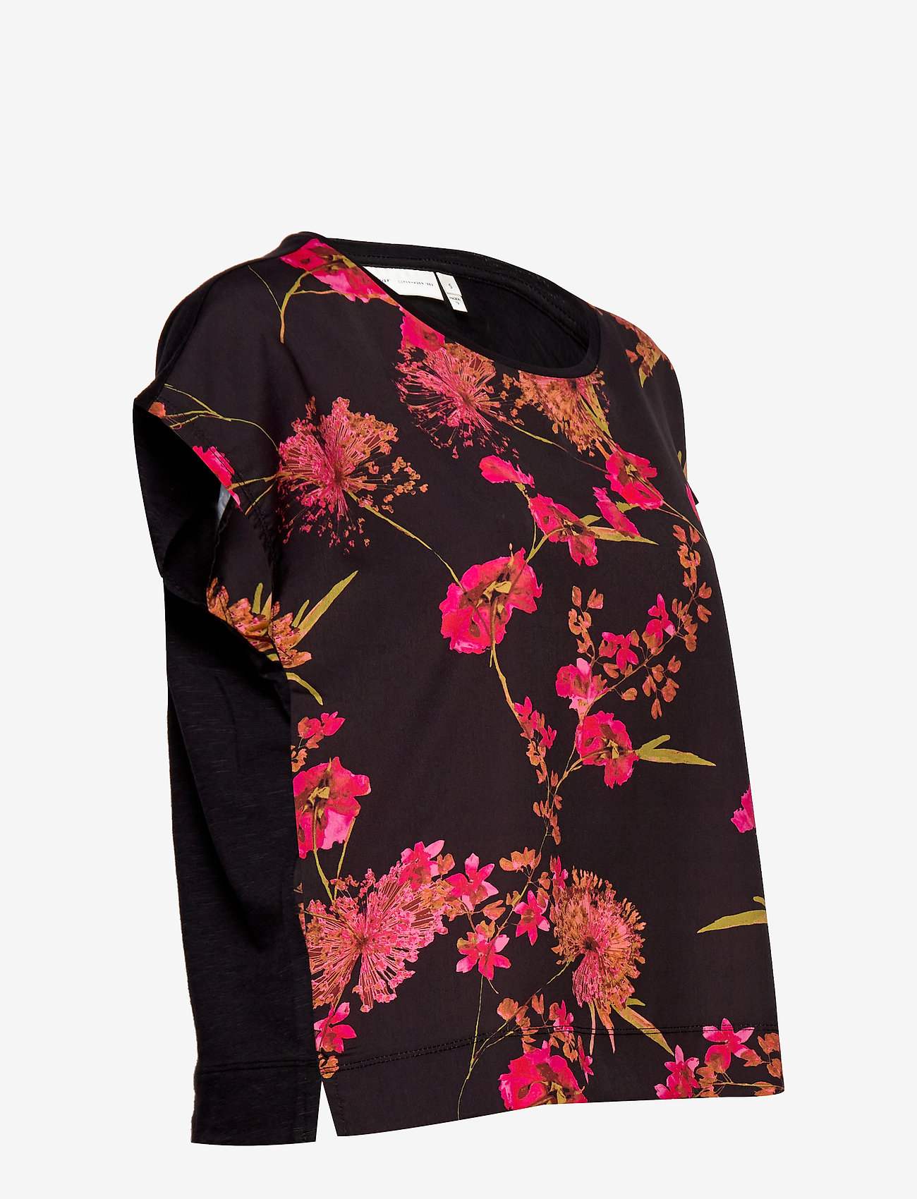 InWear - Sicily Tshirt - big pink petunia elderflower - 3