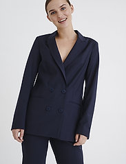 InWear - Zala Blazer - vakarėlių drabužiai išparduotuvių kainomis - marine blue - 5
