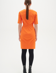 InWear - Zella Dress - vakarėlių drabužiai išparduotuvių kainomis - flame - 4