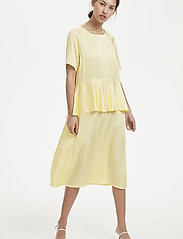 InWear - IW50 23 TurlingtonIW Dress - midimekot - lemon light - 3