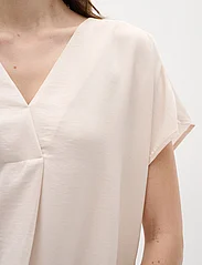 InWear - RindaIW Top - short-sleeved blouses - french nougat - 5
