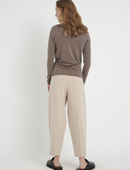 InWear - AlanoIW Wrap Blouse - long-sleeved blouses - sandy grey - 3