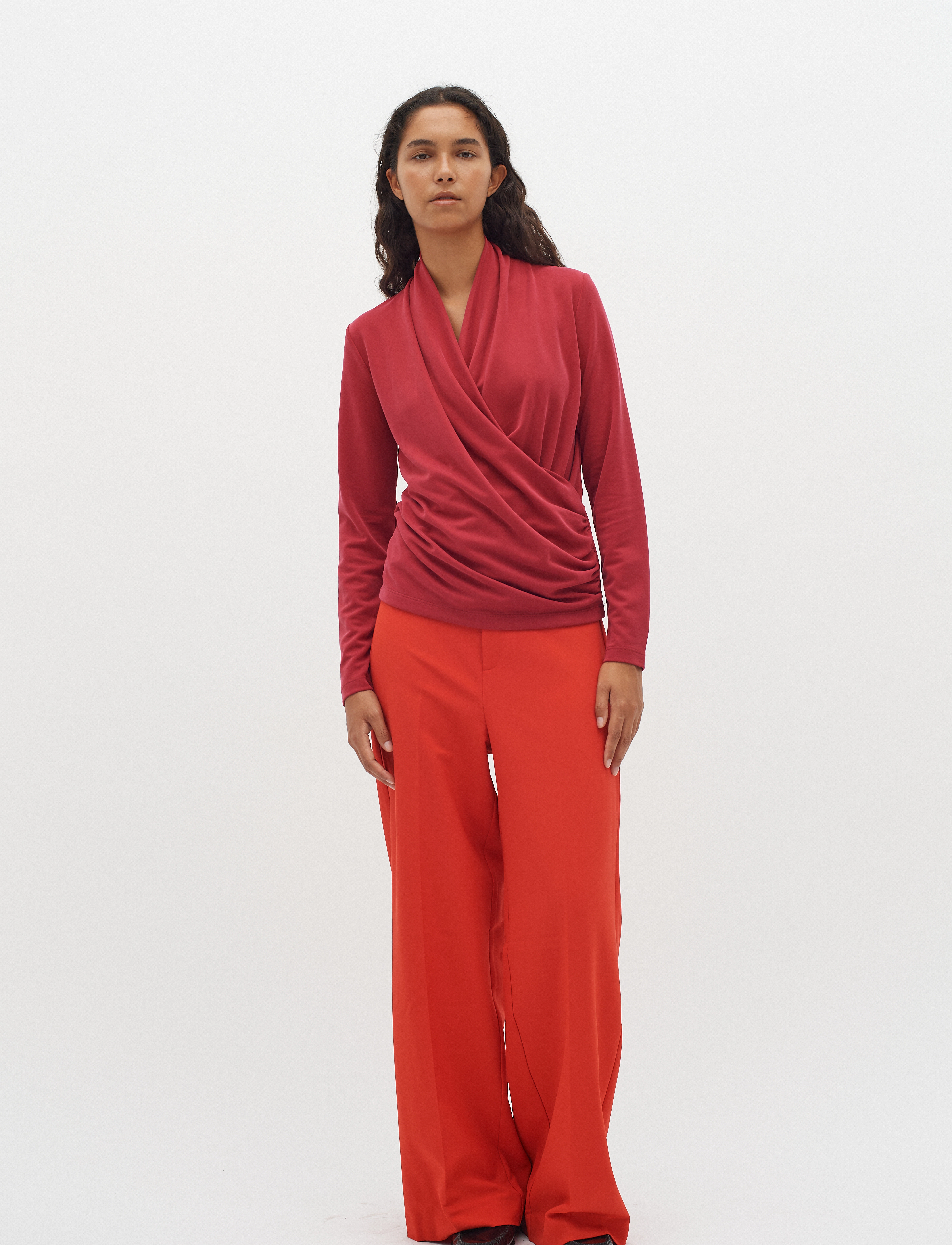 InWear - AlanoIW Wrap Blouse - pikkade varrukatega pluusid - true red - 3