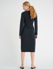 InWear - AlanoIW Dress - kleitas ar pārlikumu - black - 4